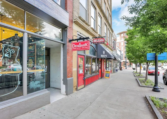 Apartment Housepitality - The Short North Getaway *