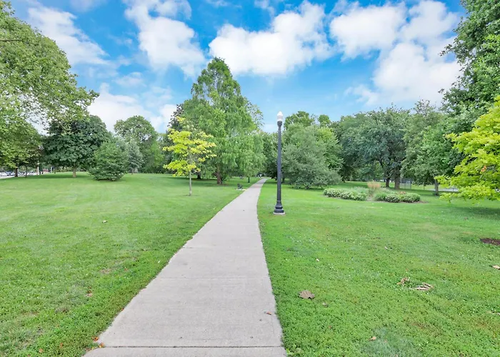 Apartment Housepitality - The Short North Getaway *